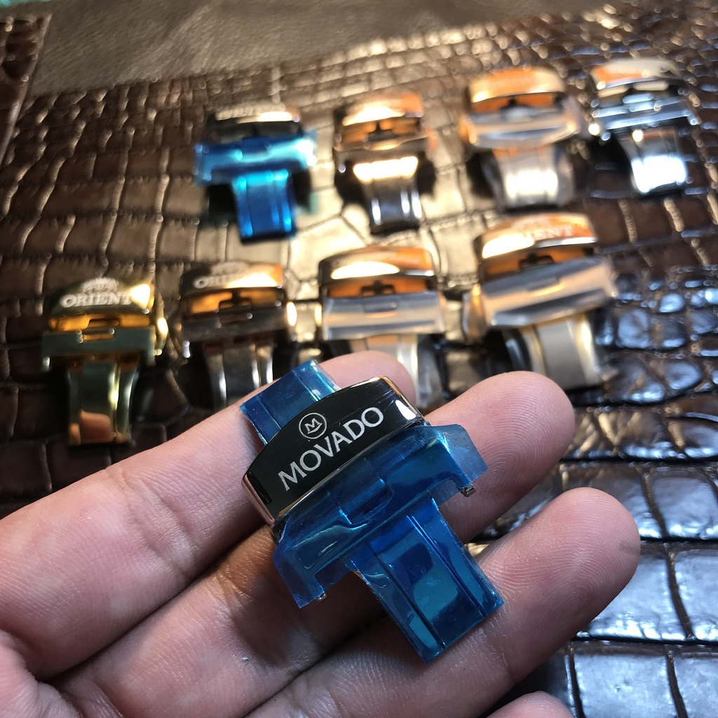 Khóa bướm đồng hồ Movado