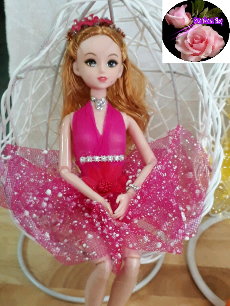 Búp bê có khóp kèm ngồi xích đu sắt cao 32cm