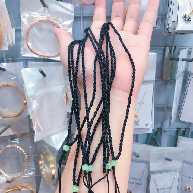 Dây đen đeo hồ ly sản phẩm như hình đảm bảo chất lượng chất liệu dây vải đen an toàn sức khỏe người đeo