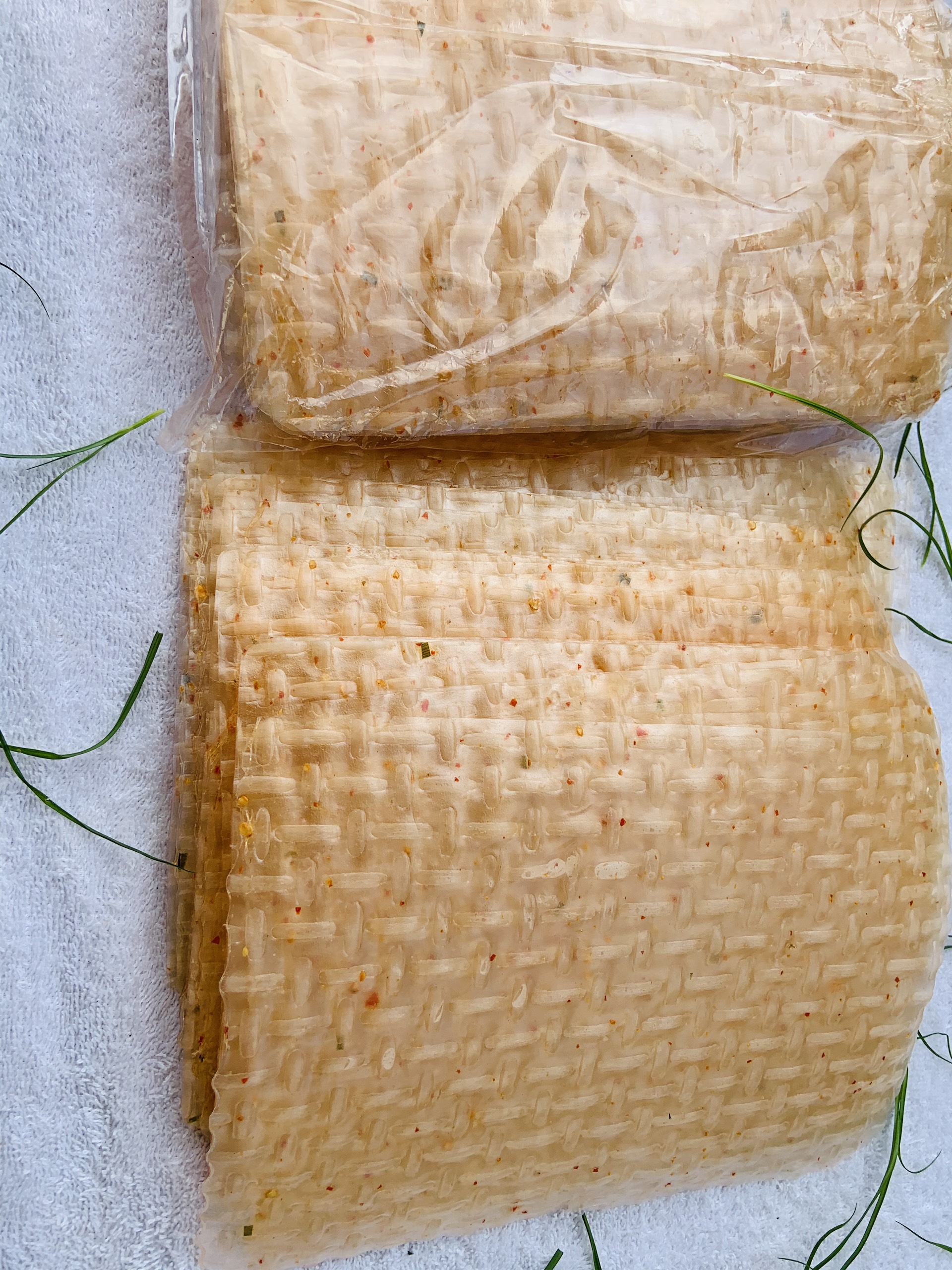 Bánh Tráng Vuông Muối