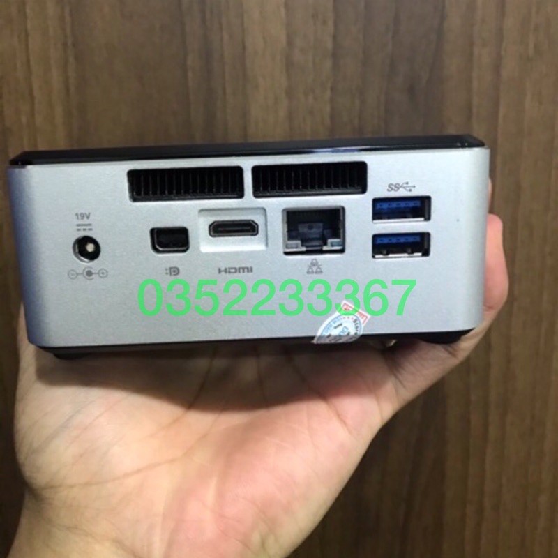 Intel NUC6i5SYH  core i5 gen6 ram 4G SSD 120G