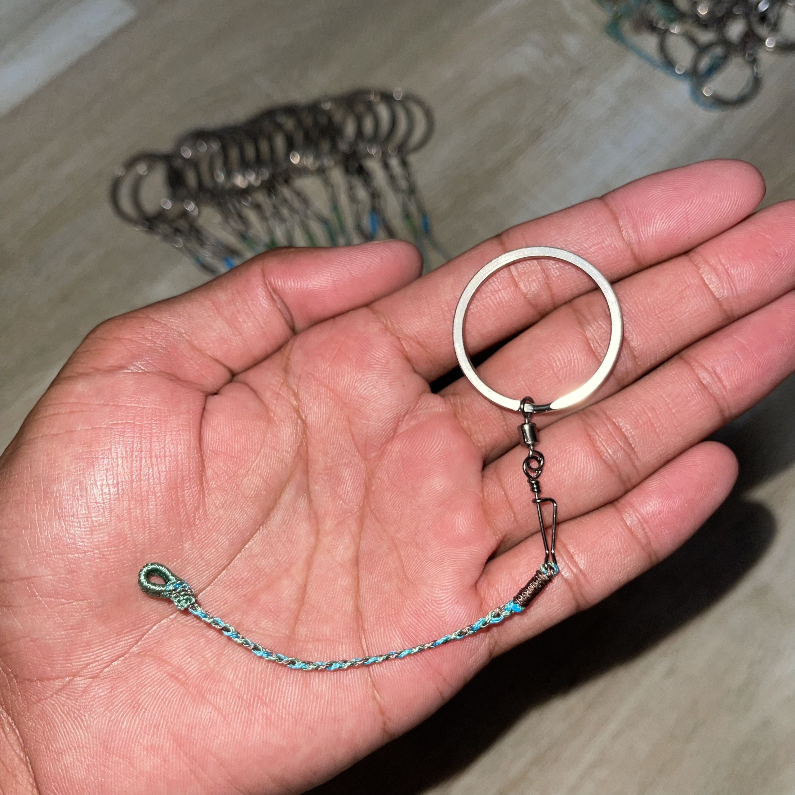 Xích chân Chòe Than , Chào Mào , đan từ dù sáp siêu bền kiểu mã lai,  có chống xoắn inox 360 và có khóa mở , độ bao bề và chất lượng