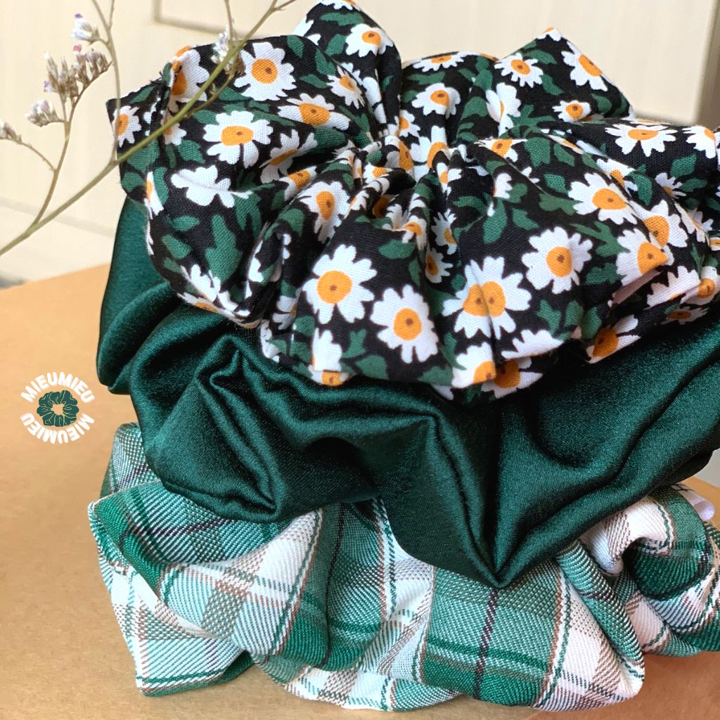 Cột tóc scrunchies handmade tone xanh cực xinh S1023