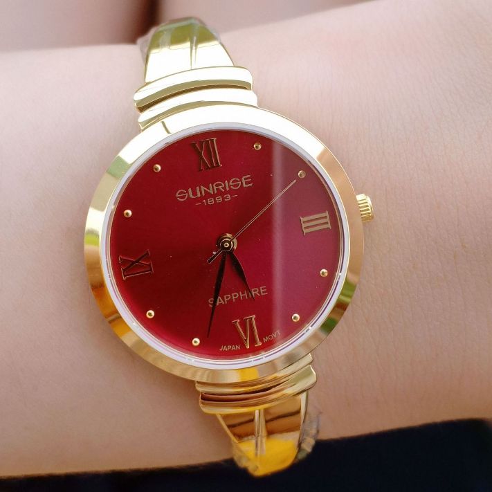 Đồng hồ Nữ Sunrise 9945SB kính Sapphire chống xước, chống nước tốt
