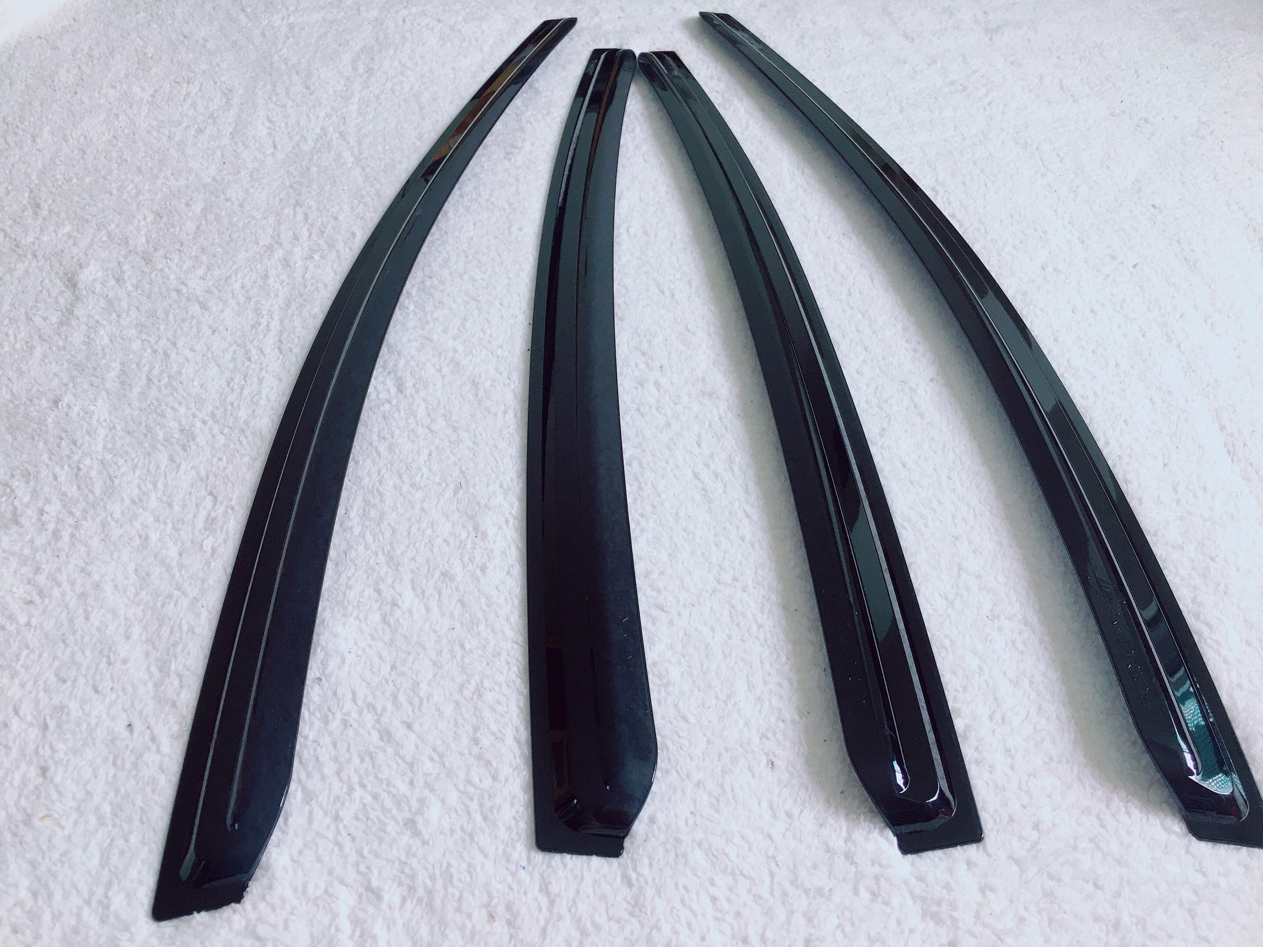 Vè che mưa Nubira hàng Hàn Quốc chất liệu dày và bền, có vi deo rivew sản phẩm