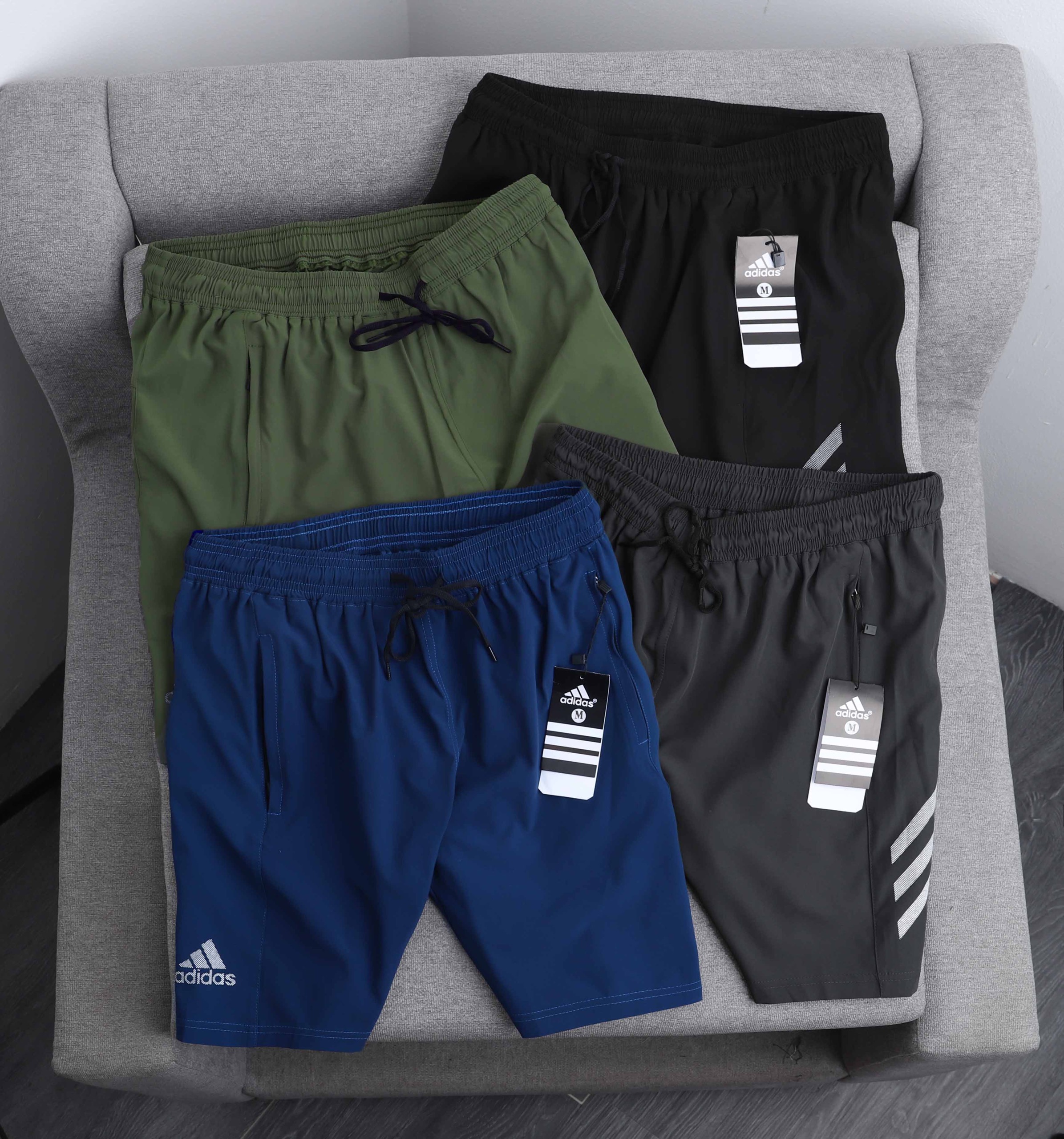 Quần đùi thể thao nam vải si dù, Quần tập gym nam co dãn mềm mịn VNXK