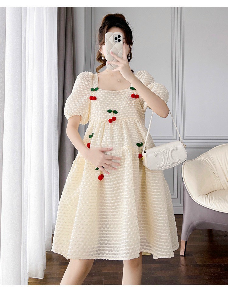 Váy bầu cộc tay mùa hè dáng xoè thiết kế cổ vuống trẻ trung