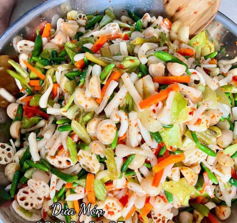 2 hủ 700g-800g dưa món ngâm chua ngọt,sen Khô Thoại Sơn