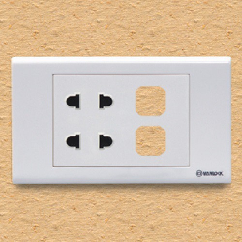 Mặt 2 ổ cắm + 2 lỗ - s18