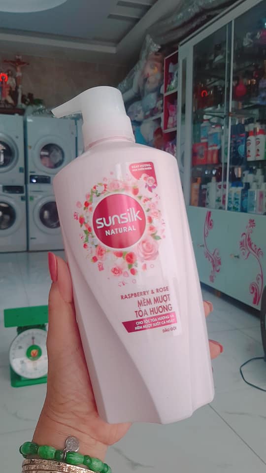 Dầu gội sunsilk natural mềm mượt tỏa hương 650ml 135.000đ