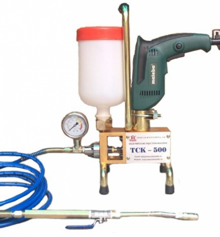 [HCM]Máy bơm keo P U chống thấm sàn bê tông