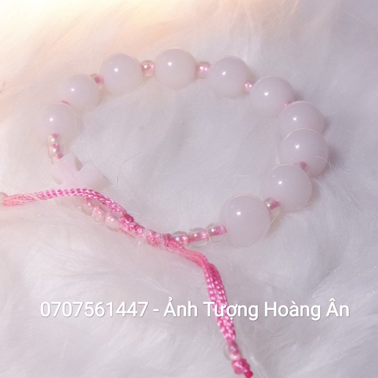 Vòng tay chuỗi hạt mân côi hồng pastel cao cấp