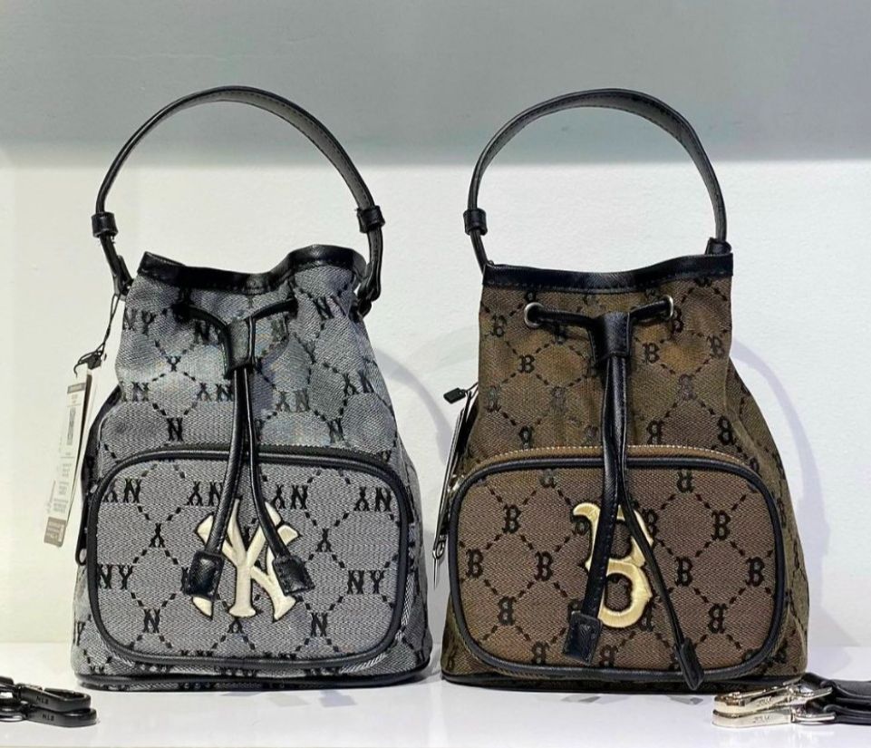 Túi Rút NY  size 18cm x12cmx22cm