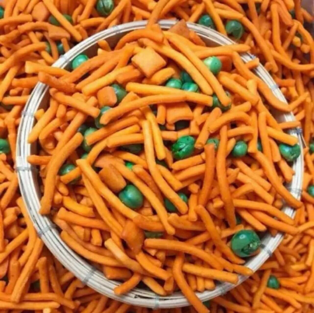 bim bim tăm que đậu hà lan 300g