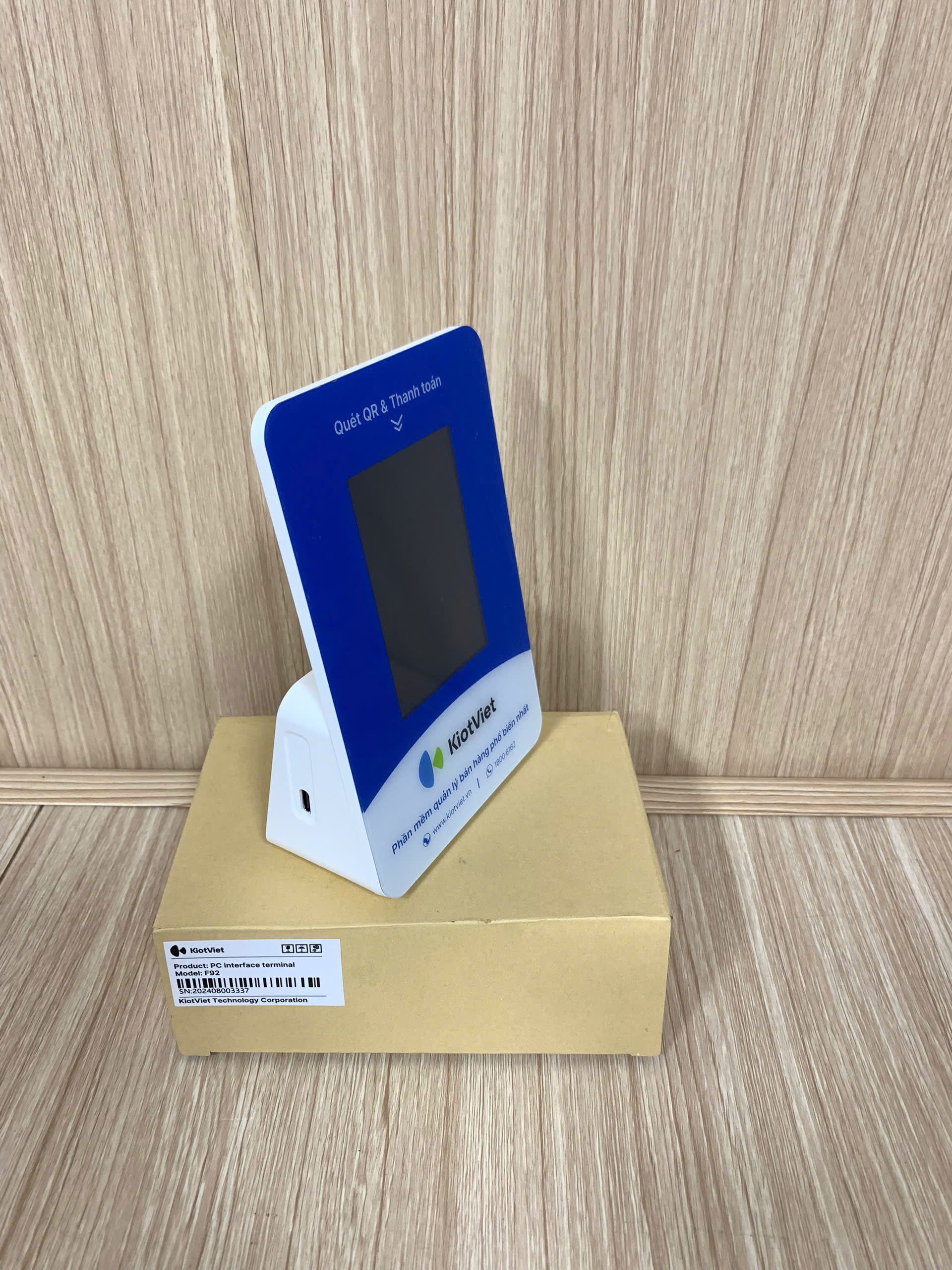 Màn Hình Hiển Thị Mã QR Code Tích Hợp Hệ Thống Thanh Toán F92 ( Có loa) và KV99 (Không loa) - Hàng Mới 100%