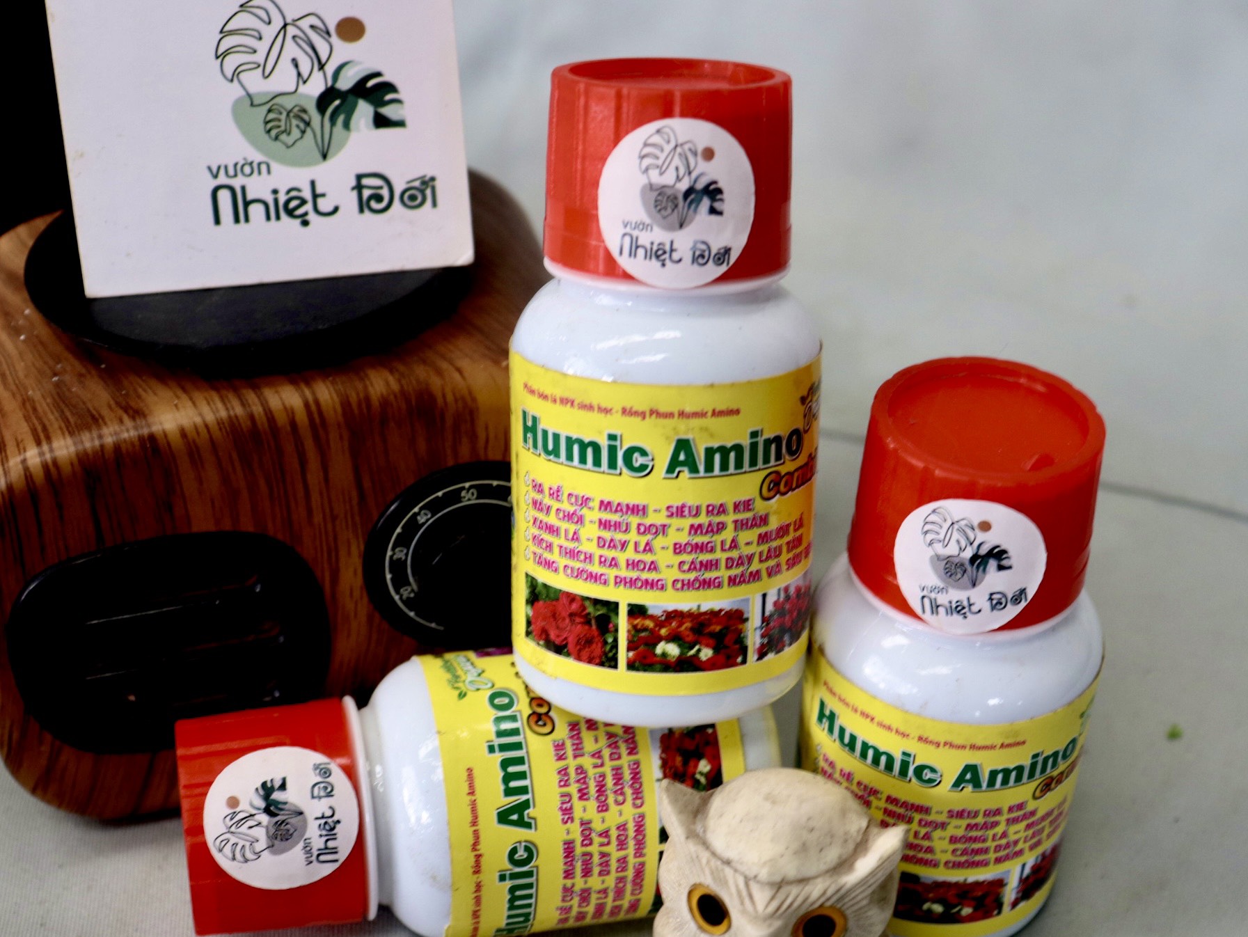 Phân bón sinh học humic amino combi