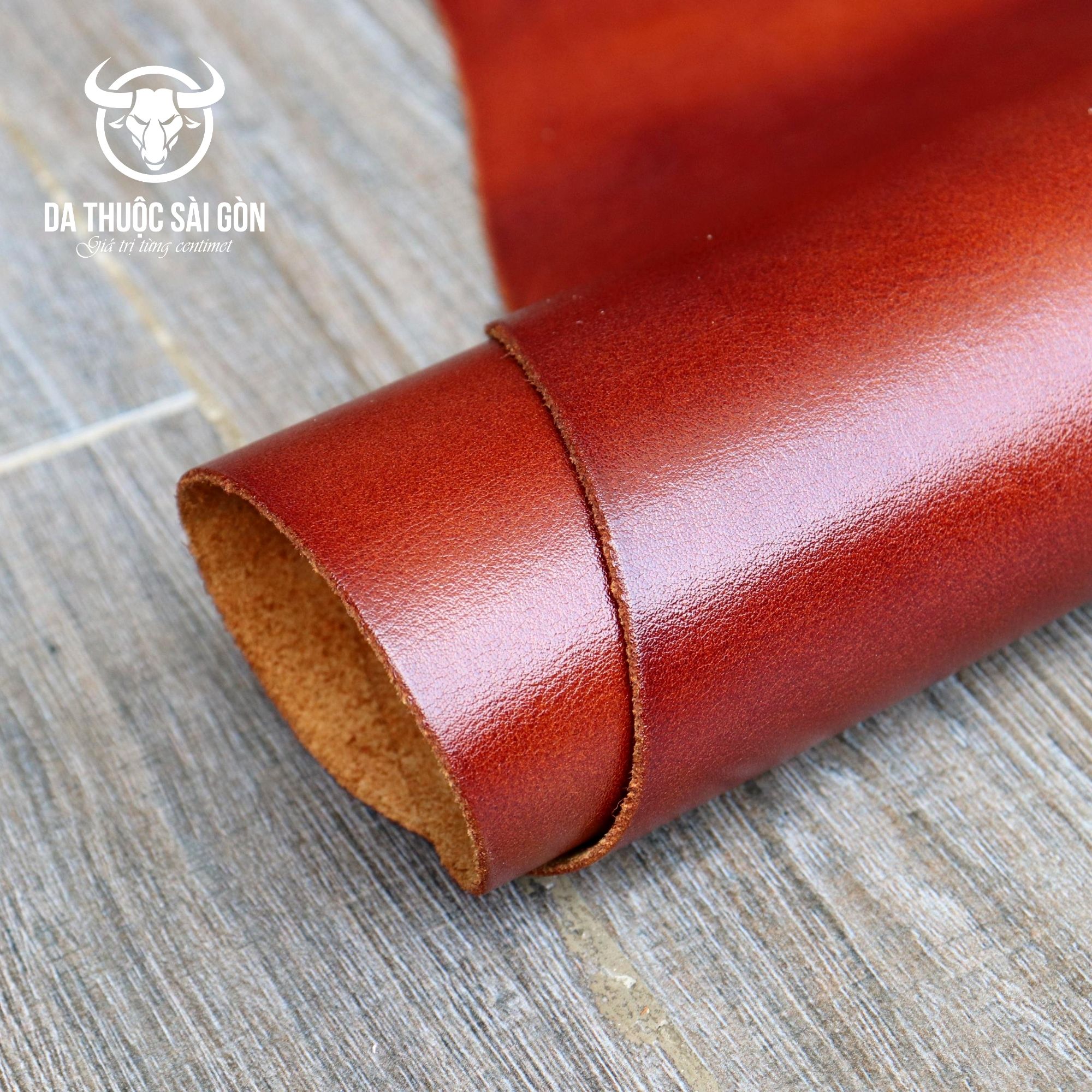 10 pia (0.9m2) da bò Flexible cao cấp màu bò cháy thương hiệu Da Thuộc Sài Gòn chất da đanh dẻo độ dày 1.6 mm - 1.8 mm phù hợp may túi xách ví da giày dép - Mua da bò