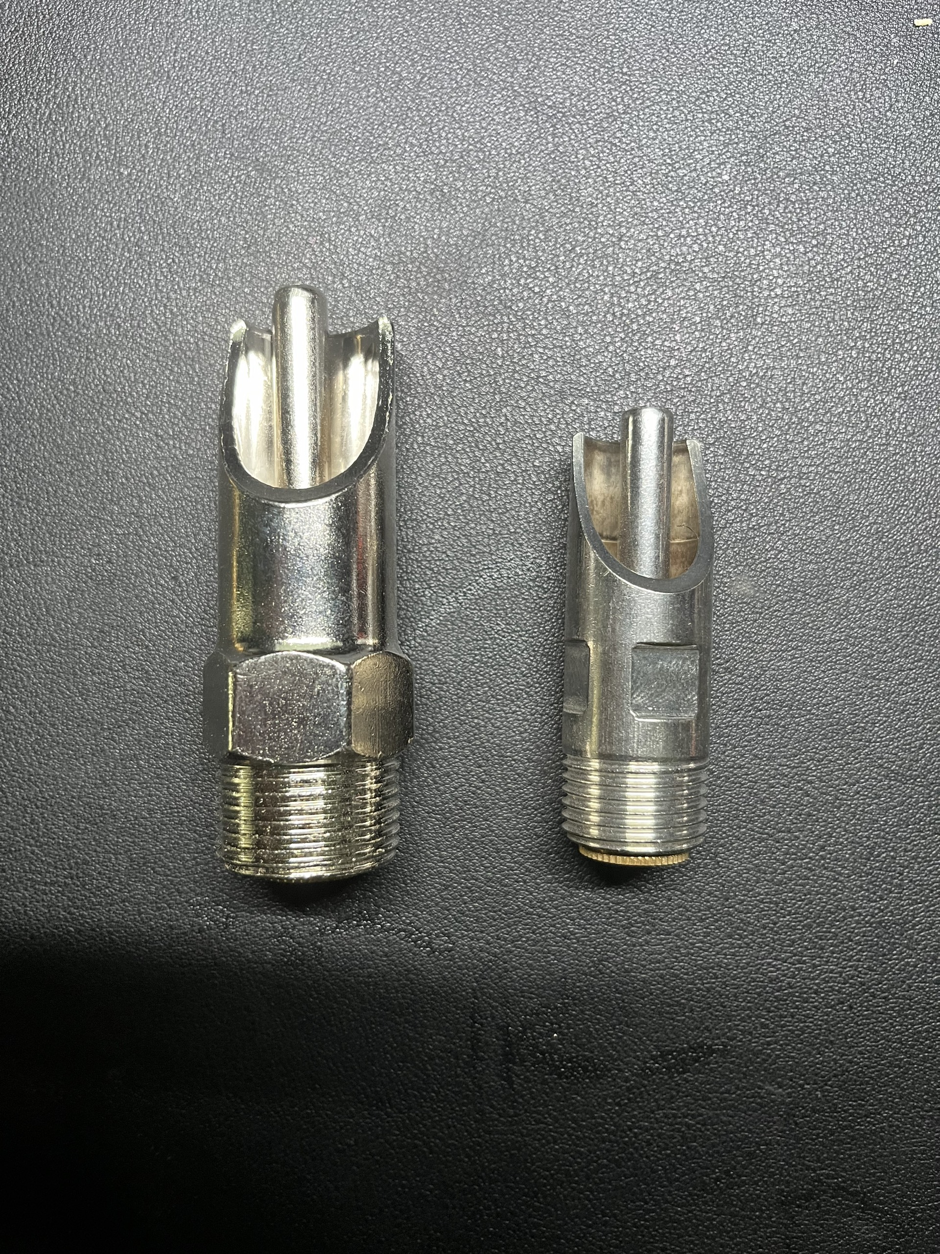 Vòi Heo Uống Nước Núm Vú Cho Lợn Uống Nước Tự Động Cho Lợn Inox 201 Ren 21 Ren 27 (Giá 1 Cái)