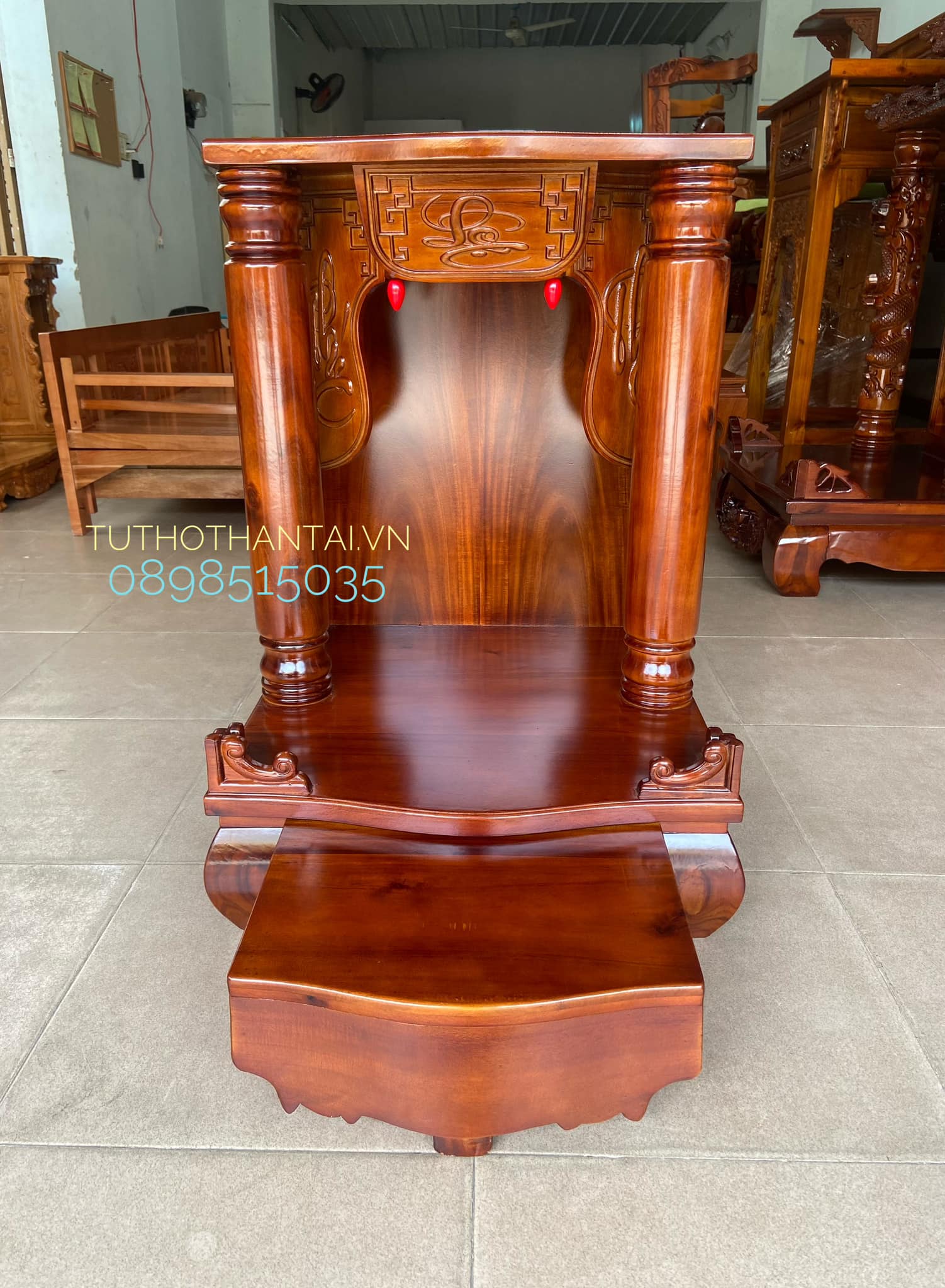 Bàn thờ thần tài ông địa cột tròn trơn 60 x 60 x 88cm - Gỗ Tràm bông vàng