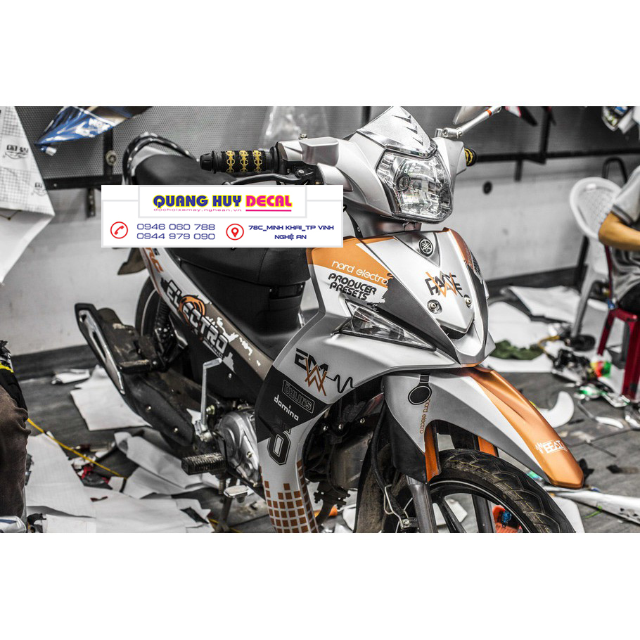 Tem trùm xe sirius fi cam bạc đen - Độ dán team trùm decal xe máy sirius fi cam bạc đen - Team trùm decal xe máy sirius rẻ đẹp và chất