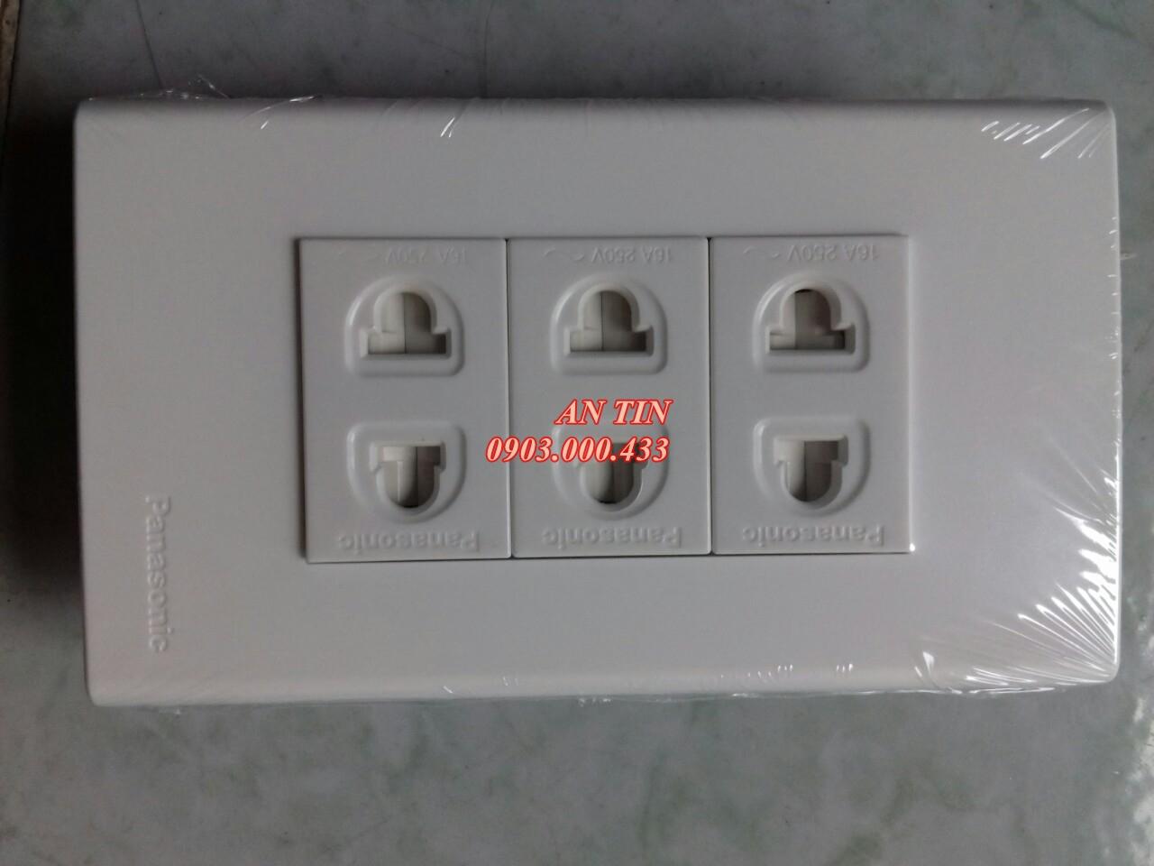 Mặt 3 ổ cấm Panasonic( WEV 1081SW)