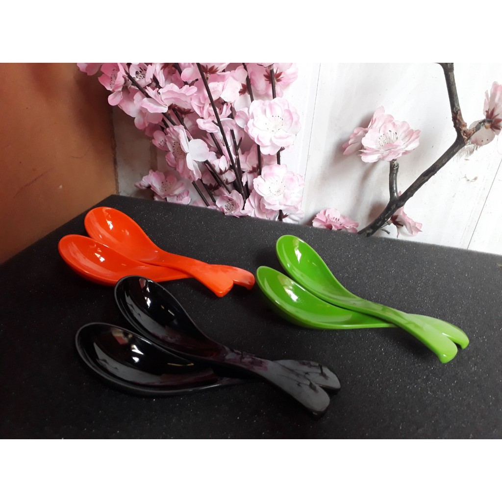 Thìa phíp nhựa nhiều màu