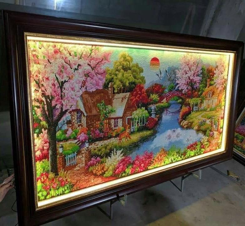 Tranh đính đá Phong cảnh mùa xuân ấm áp lv005