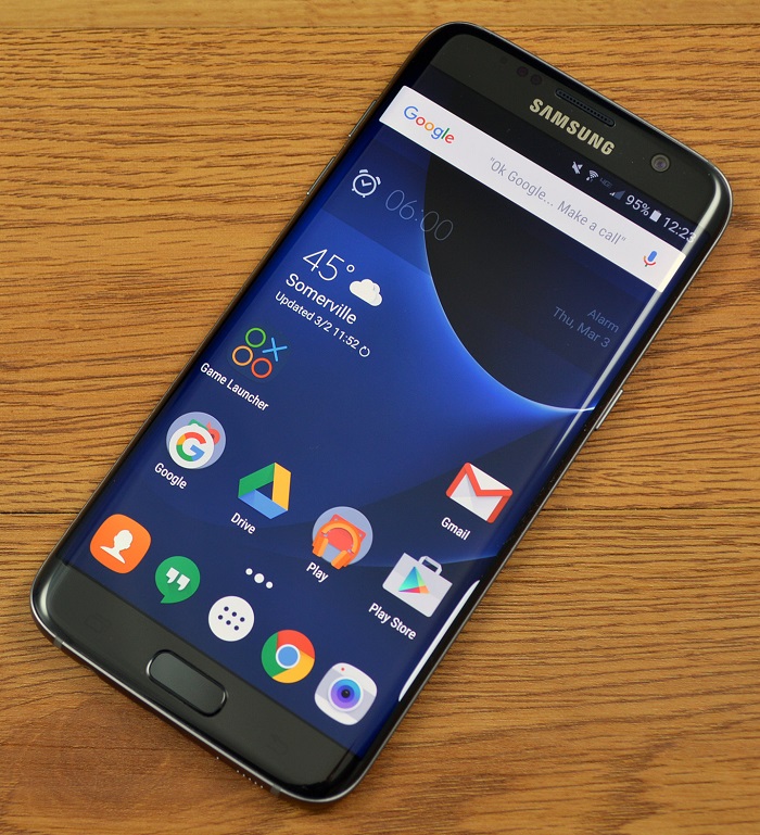 Rẻ Nhất Sàn Điện Thoại  SAMSUNG GALAXY S7 EDGE 2SIM  - MÀN HÌNH CONG  Ram 4Gb- FULL CHỨC NĂNG - Smartphone giá rẻ - điện thoại thông minh Chiến game mượt - Hoàng Anh Mobile 1 màn ám hoặc lưu ảnh