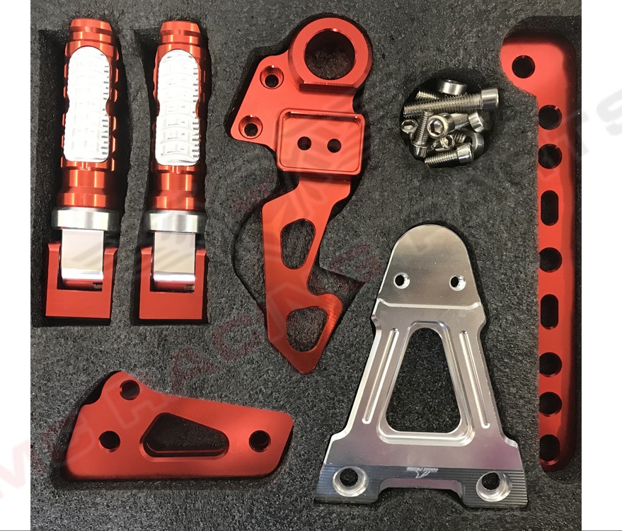 Gác chân sau biker ex 150 cnc