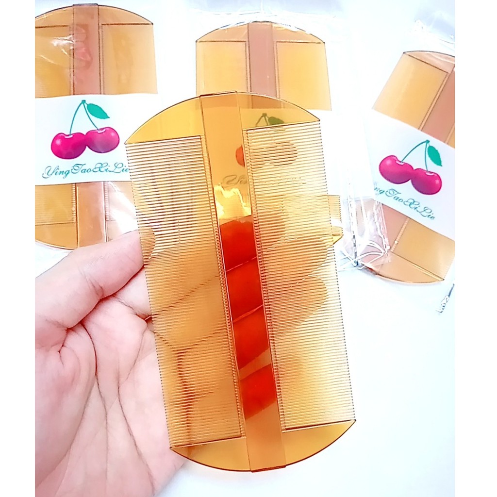 1 lược chải chí chấy