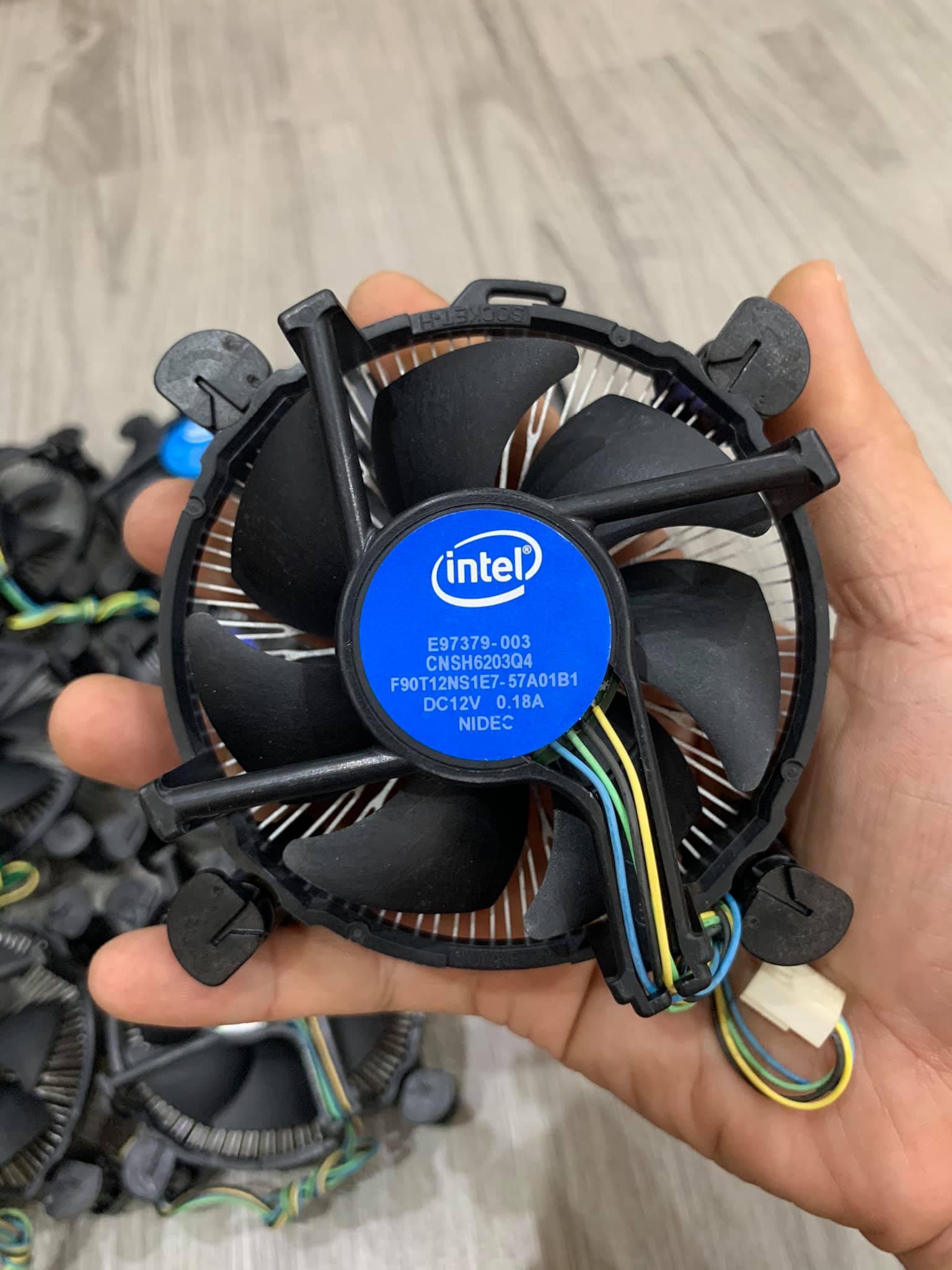 Quạt tản nhiệt intel cpu socket 1155-1150-1151-1200 zin - cũ