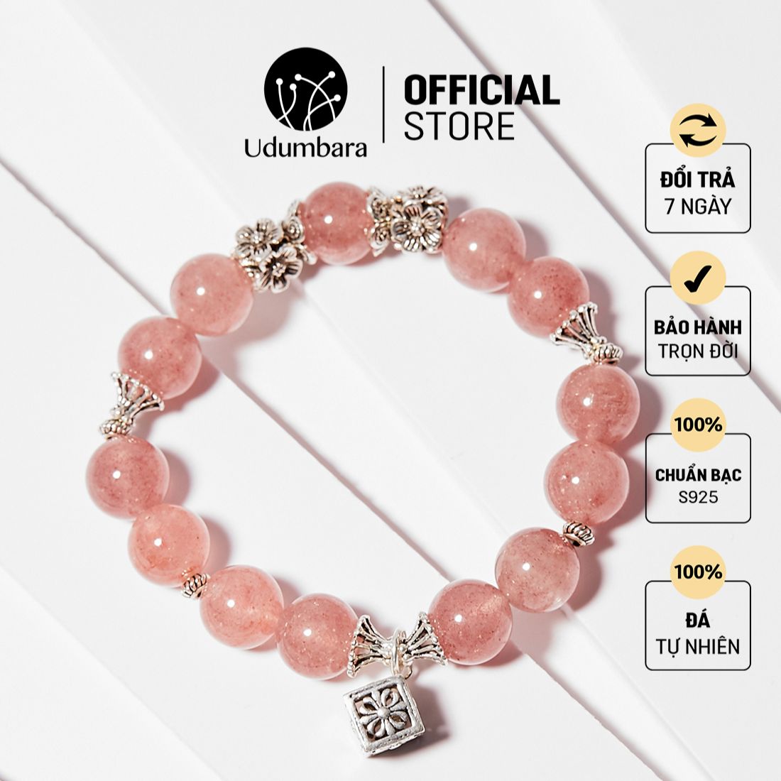 Vòng tay lắc tay nữ đá thạch anh dâu charm bạc lập phương thu hút tình yêu phong thủy Udum quà biếu tặng sang trọng
