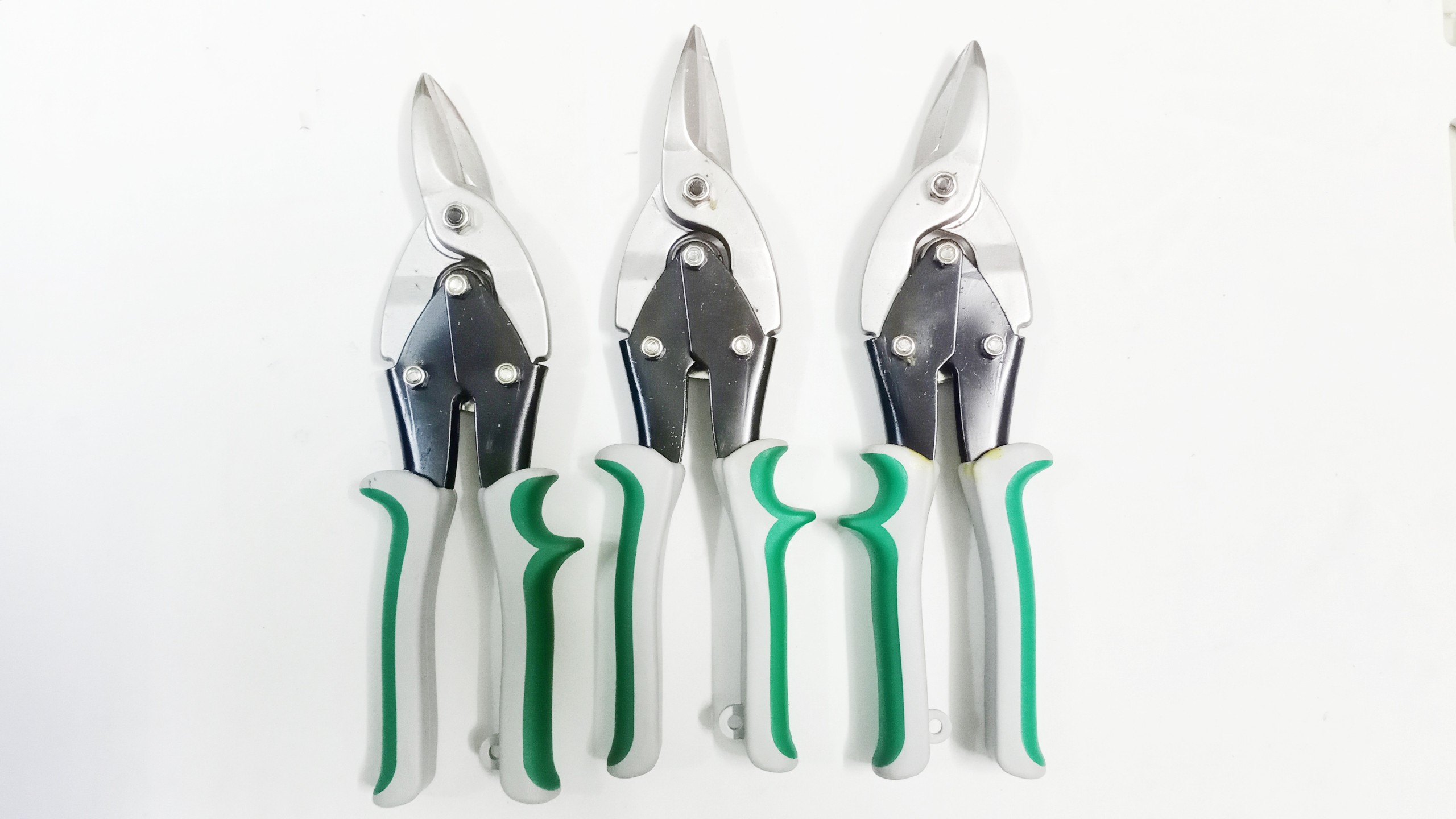 [HCM]Kiềm cắt tôn lưỡi trái