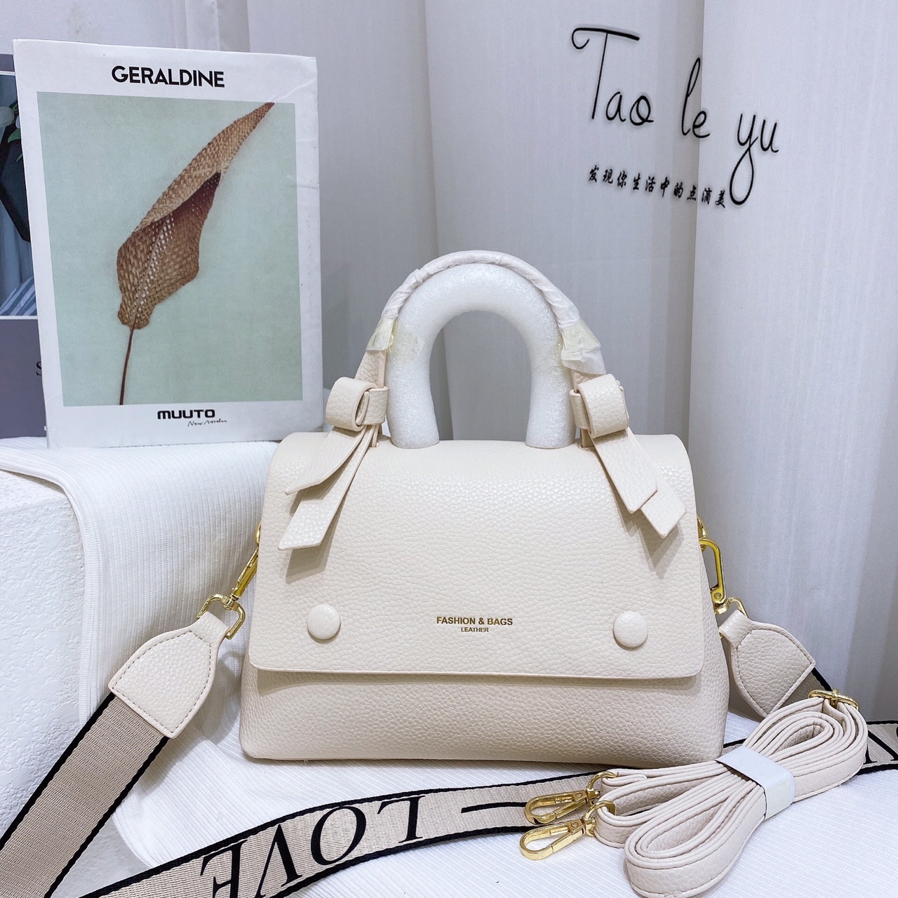 Túi xách nữ công sở da mềm hàng Quảng Châu cao cấp tặng kèm 2 dây đeo chéo TX6033