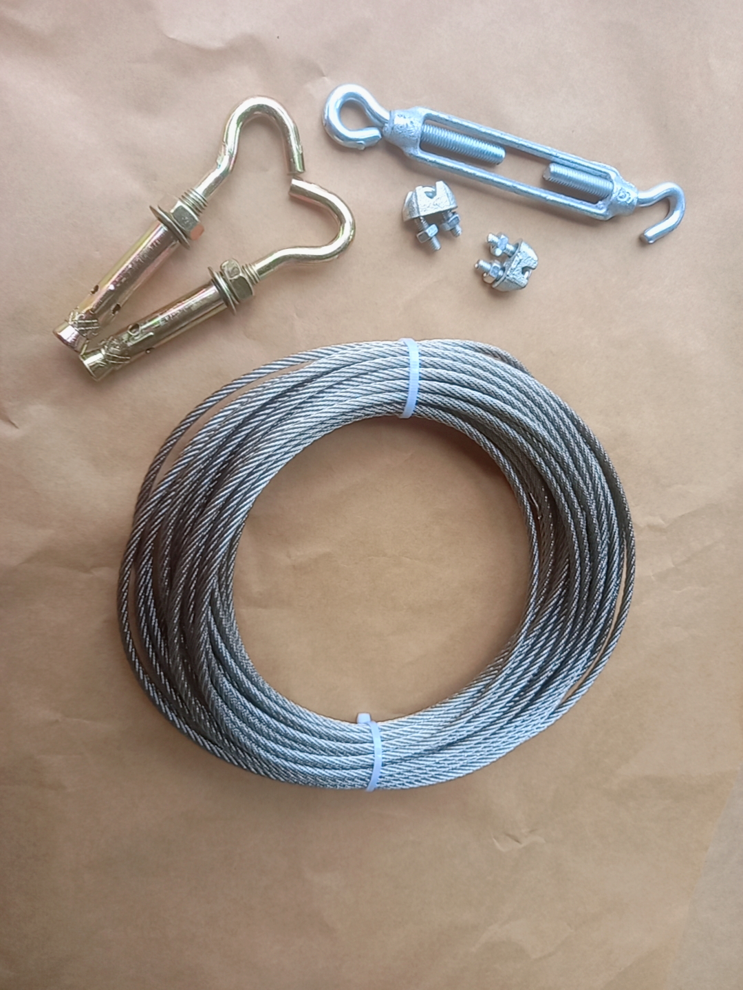 Bộ 5 mét dây phơi bằng cáp inox 304 phi 5mm kèm 2 nở sắt móc, 2 khóa cáp, 1 tăng đơ