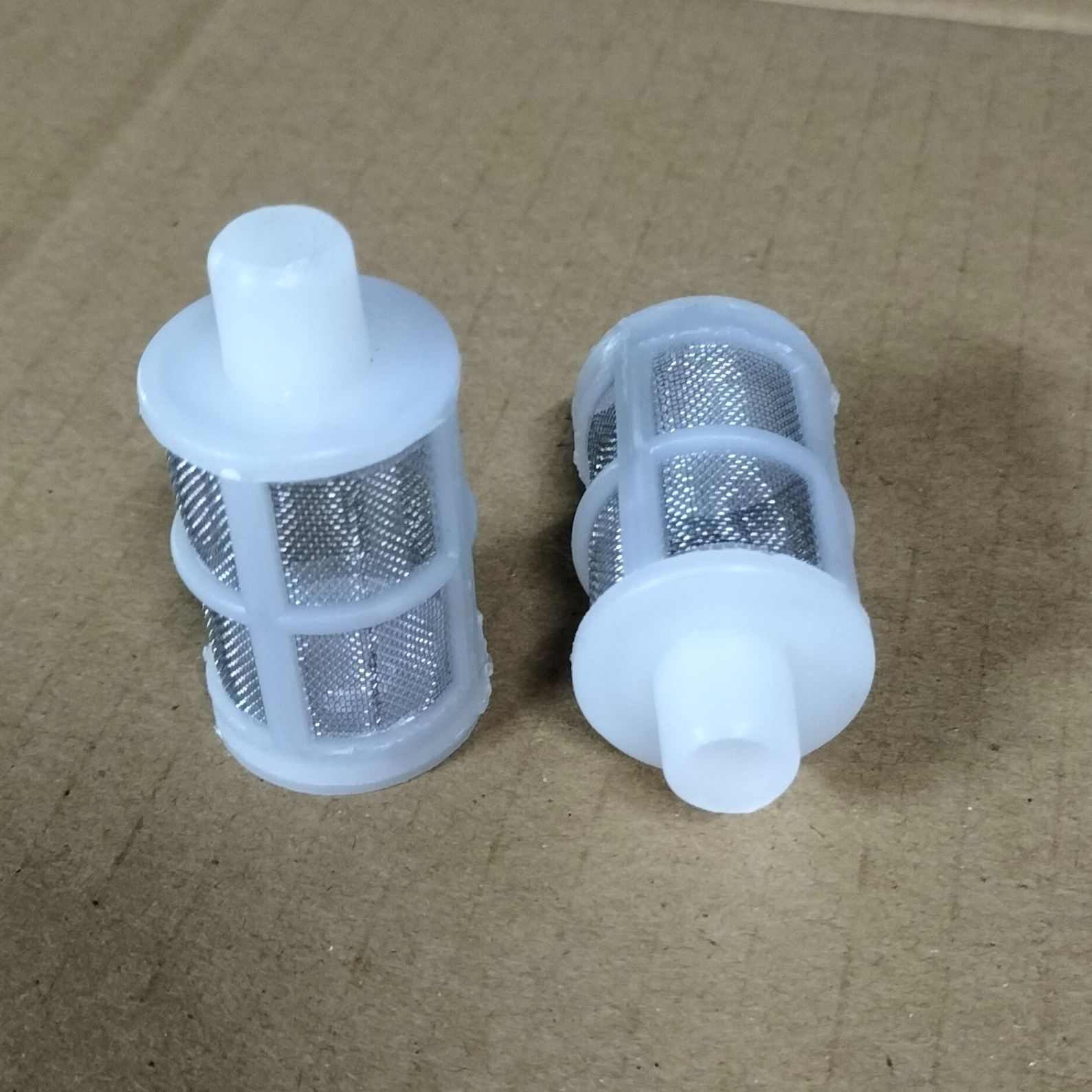 Chõ lọc rác của máy bơm mini dùng cho ống phi 8