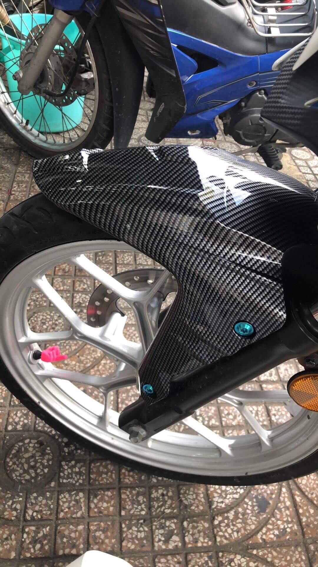 Dè trước winner carbon