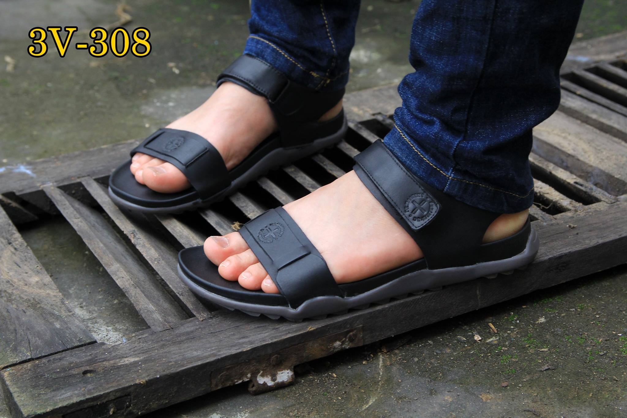 Dép da nam quai ngang màu đen đế xám sandal nam da bò 100% mã LM308 giày 3V- Dép quai hậu nam đế cao su non bền đẹp- Bảo hành 1 đổi 1