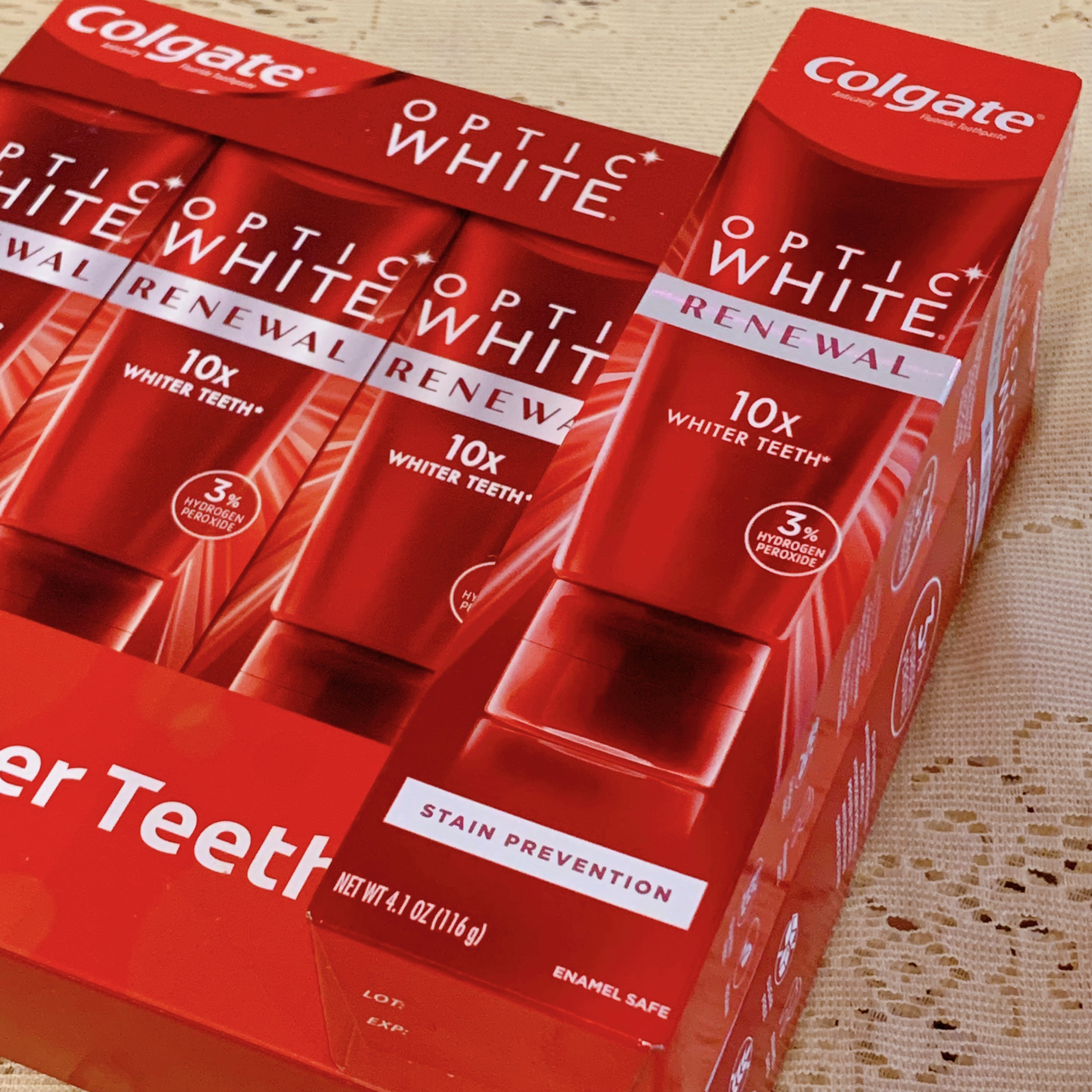 Kem Đánh Răng Colgate Optic White