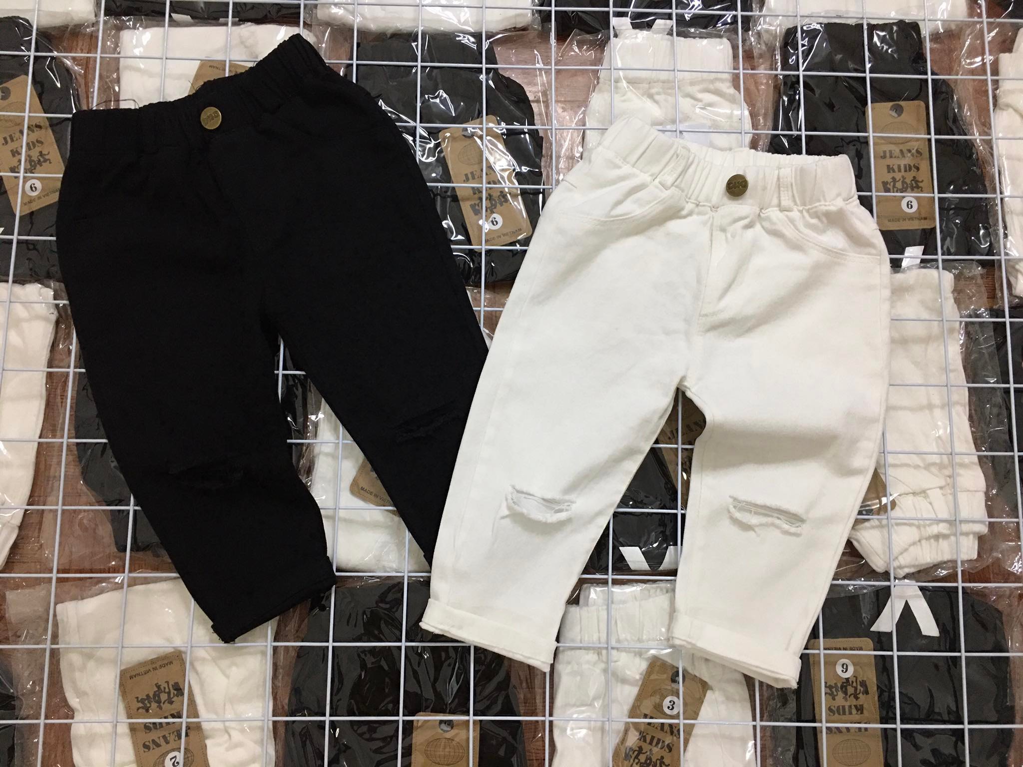 Quần kaki dài rách gối bé trai-bé gái 9-23kg