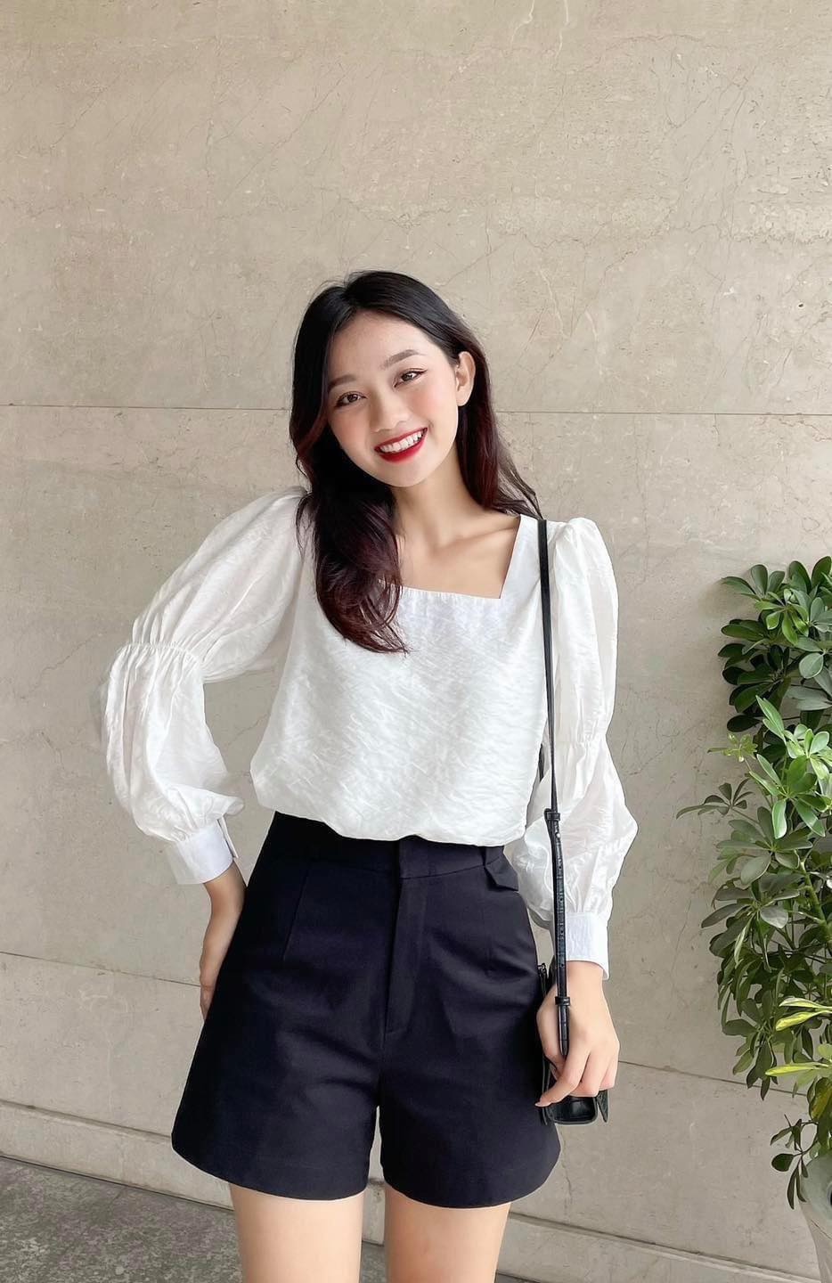 Áo Cổ vuông tay dài "Ori Top"Ellyclothing