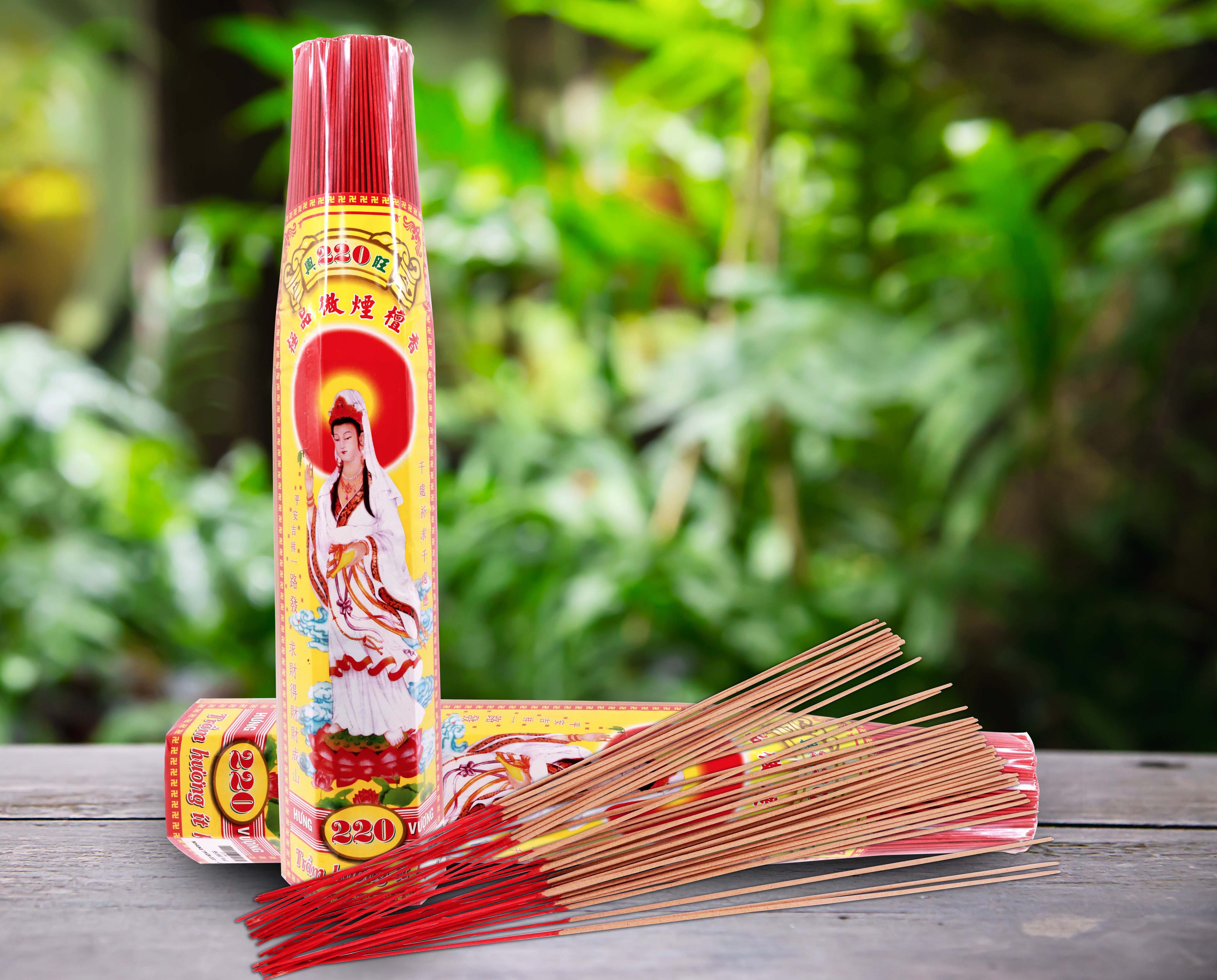 Nhang Thơm Đàn Hương 220