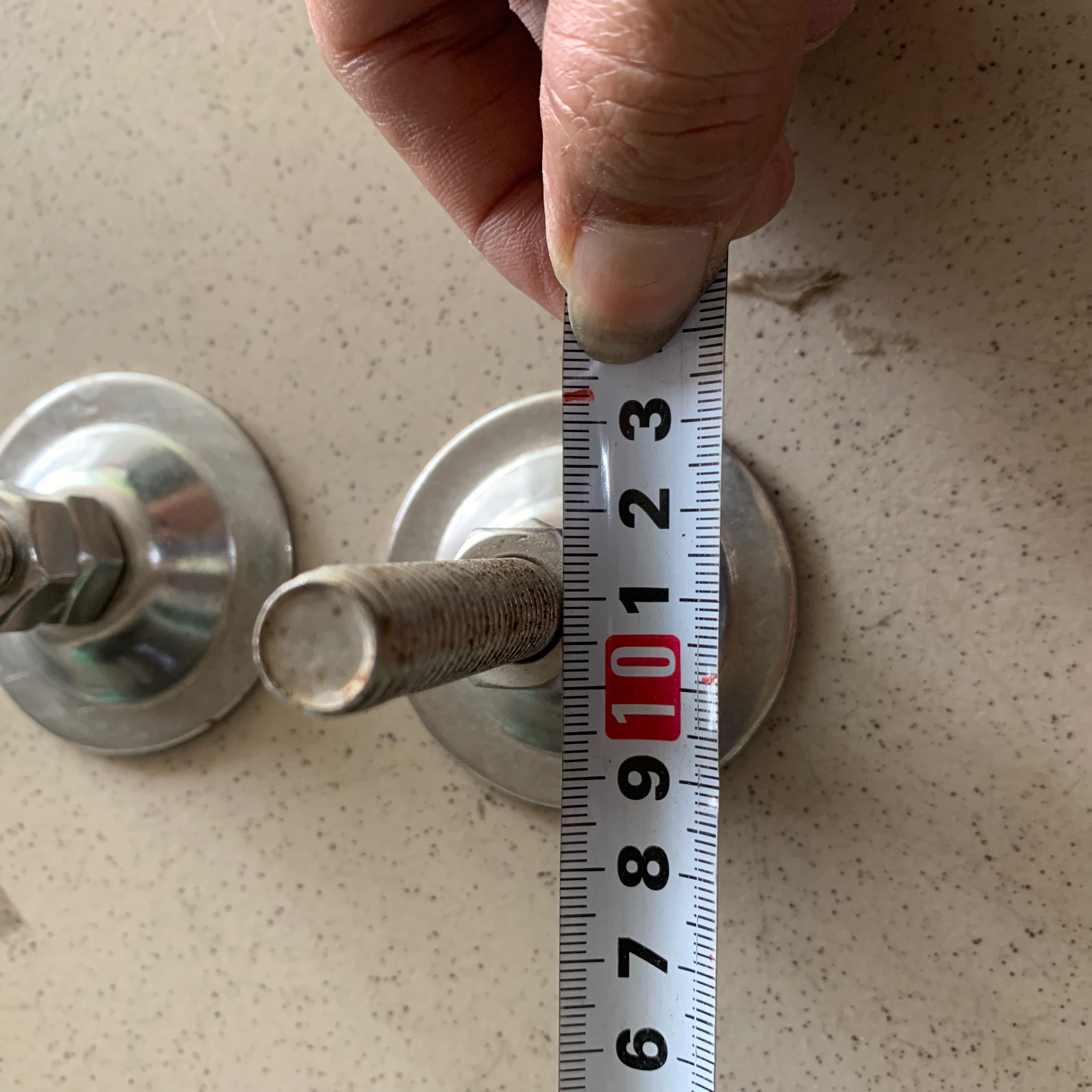 Chân tăng bàn inox loại 201