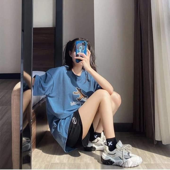 Áo gấu teddy và quần sooc phối chữ cá tính