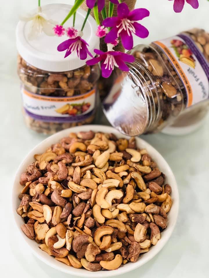 1Kg (2 hộp) Hạt điều rang muối xuất khẩu SAGOFOOD (Loại bể)