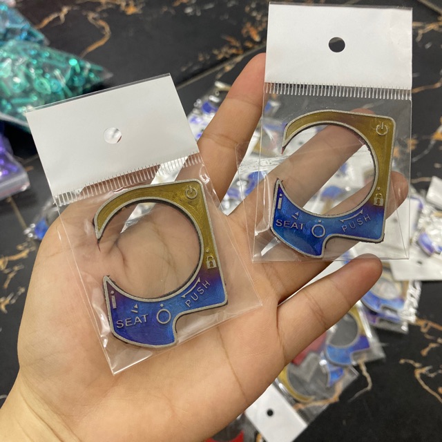 Logo Titan Dán Ổ Khoá Cho Xe Vario Click Xài Smartkey