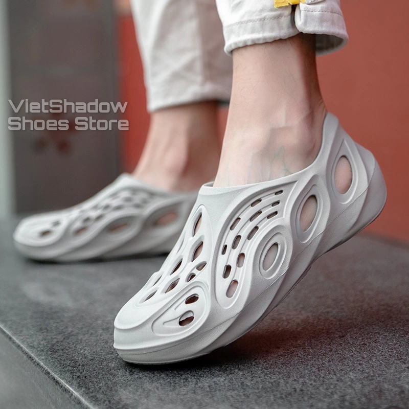 Giày nhựa siêu nhẹ kiểu Yz Foam Runner phiên bản tiết giảm - Chất liệu EVA êm mềm không thấm nước - Mã SP M071