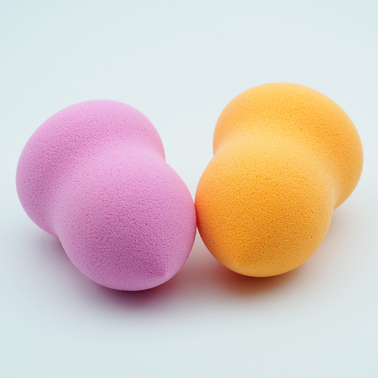 [SALE] Mút tán kem nền, mút trang điểm hình hồ lô với bề mặt bông mút mềm mịn không gây tổn thương da, giúp tạo lớp trang điều đều màu tự nhiên