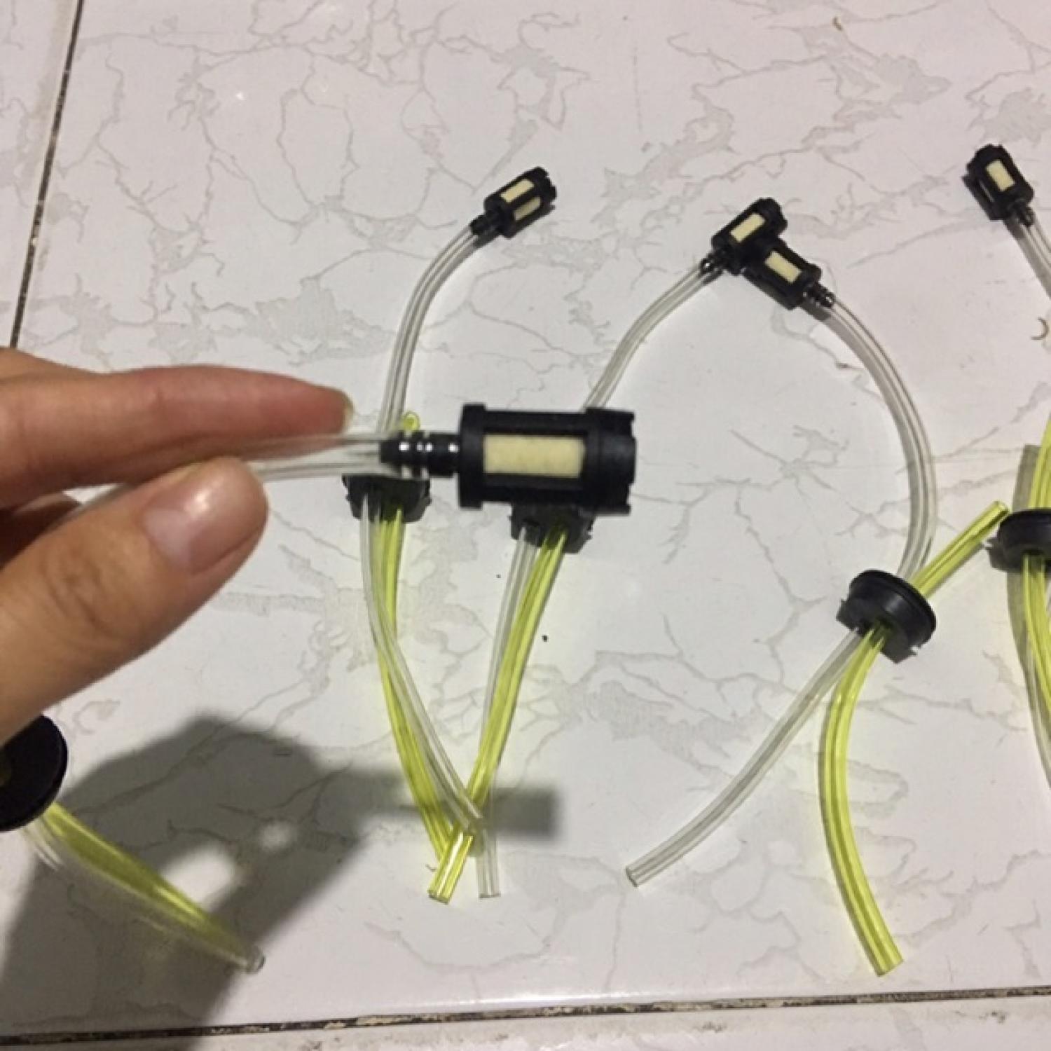 Bộ lọc xăng máy cắt cỏ