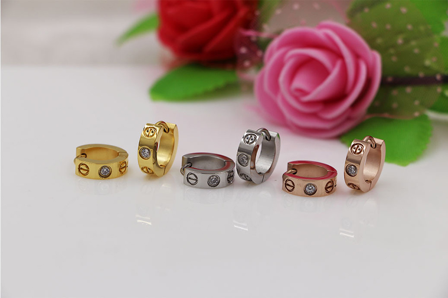 Bông Tai, hoa tai nữ Titan Cartier Love